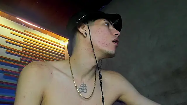 david huge online show from October 27, 1:45 pm