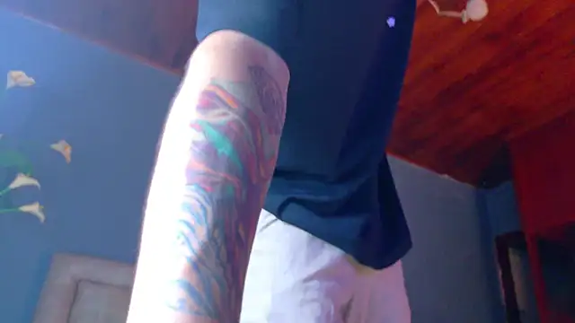 david huge online show from November 15, 1:31 am