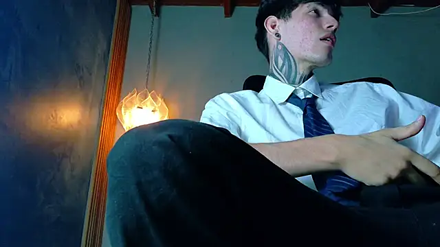 david huge online show from May 24, 2:44 am