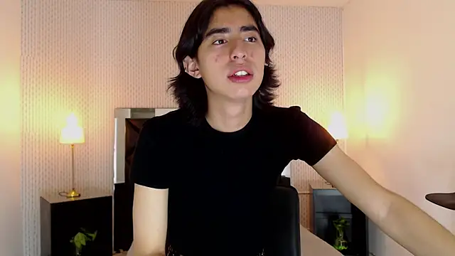 Snapshot of ryo_light chatting on September 23, 8:38 pm ryo light online show from September 23, 8:38 pm