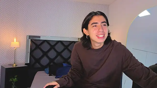 Snapshot of ryo_light chatting on October 1, 7:40 pm ryo light online show from October 1, 7:40 pm
