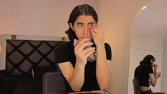 ryo light online show from October 25, 8:09 pm