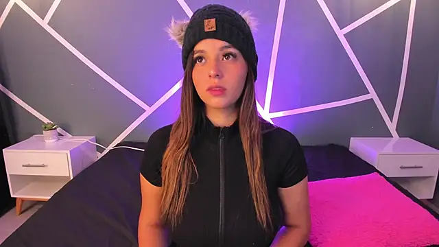 bianca vega  online show from March 25, 11:20 am