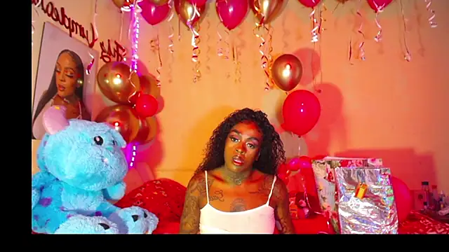 pink 7777 online show from November 8, 4:21 pm