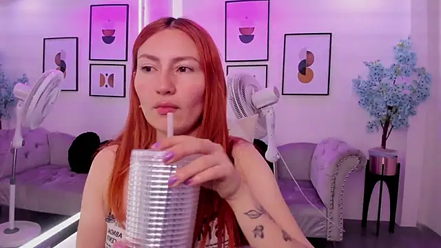 Alicia leclair online show from November 8, 7:50 pm