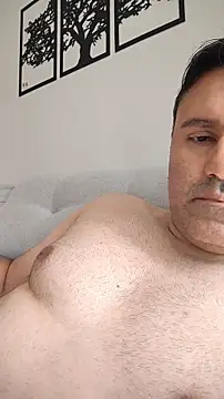 LeoMaduroSP online show from February 12, 1:00 pm