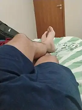 LeoMaduroSP online show from December 23, 3:28 am