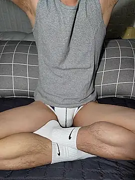 icejuljulju online show from December 20, 5:10 am