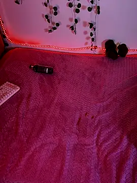 Snapshot of collins_Daph chatting on October 25, 3:34 pm collins Daph online show from October 25, 3:34 pm