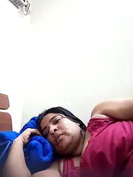 Snapshot of srimasrima chatting on February 14, 11:05 pm srimasrima online show from February 14, 11:05 pm