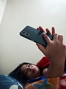 Snapshot of srimasrima chatting on November 11, 6:36 pm srimasrima online show from November 11, 6:36 pm