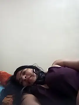 Snapshot of srimasrima chatting on November 25, 1:06 am srimasrima online show from November 25, 1:06 am