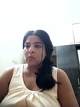 Snapshot of srimasrima chatting on January 19, 12:47 am srimasrima online show from January 19, 12:47 am