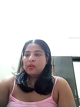 Snapshot of srimasrima chatting on October 2, 6:39 am srimasrima online show from October 2, 6:39 am