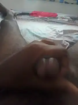 Snapshot of Luky2-35 chatting on March 15, 1:23 am Luky2-35 online show from March 15, 1:23 am