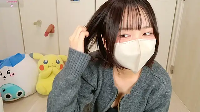 chii chan o0 online show from December 17, 1:05 pm