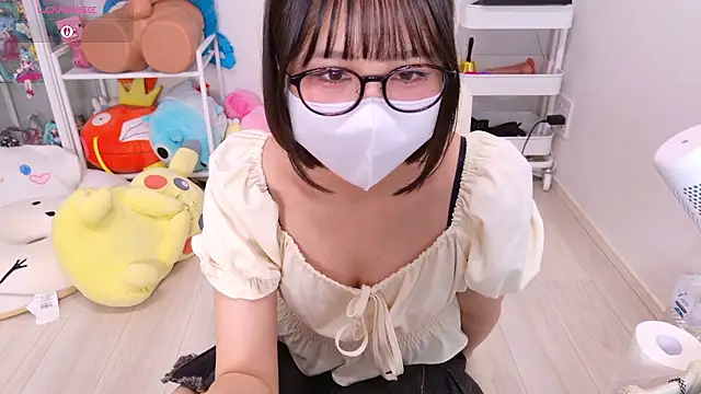 Snapshot of chii_chan_o0 chatting on July 19, 2:14 pm chii chan o0 online show from July 19, 2:14 pm
