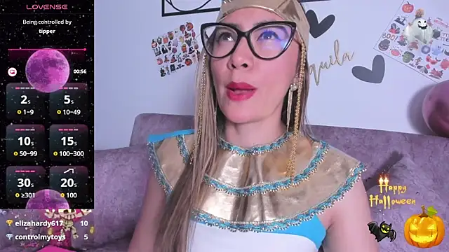 TilaTequila 15 online show from October 30, 1:31 pm