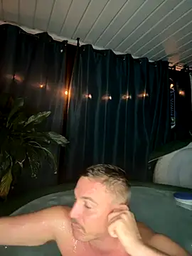 Snapshot of Integrityofsin chatting on October 22, 3:06 am Integrityofsin online show from October 22, 3:06 am