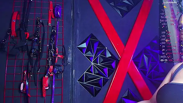 ivonne diaz1 online show from December 16, 8:13 pm