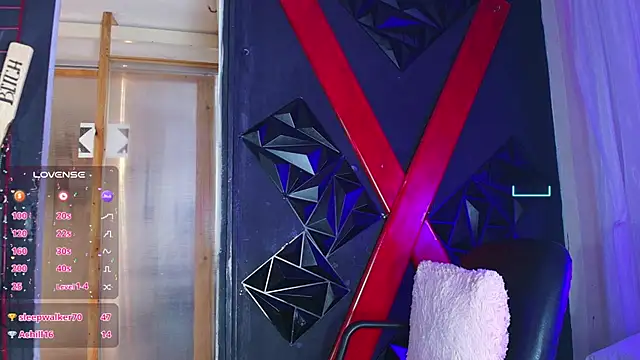 ivonne diaz1 online show from March 7, 8:25 pm