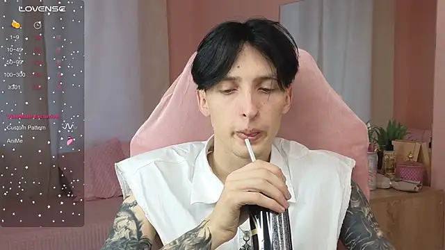 Snapshot of Martin_Jin chatting on September 16, 12:17 pm Martin Jin online show from September 16, 12:17 pm