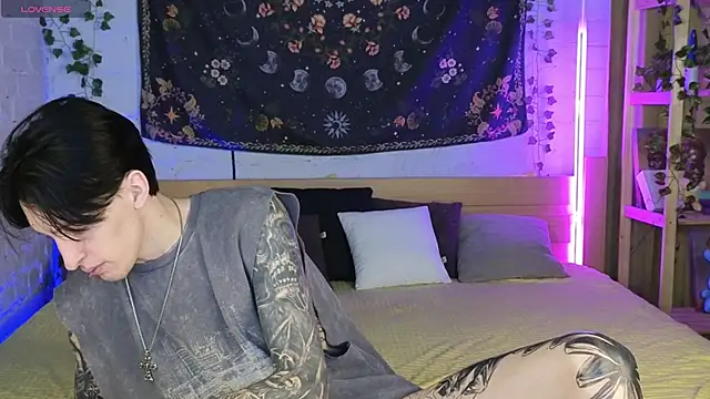 Martin Jin online show from February 7, 2:52 am