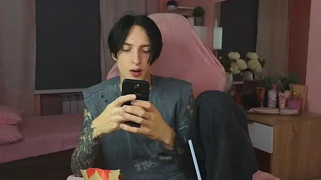 Martin Jin online show from November 20, 12:17 pm