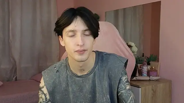 Martin Jin online show from October 27, 12:28 pm