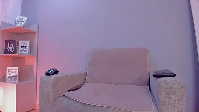 KylliamLevis online show from March 26, 9:46 pm