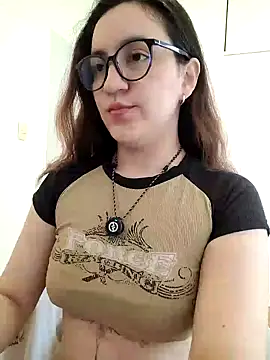 KattyHotson online show from August 5, 7:19 pm