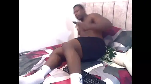 Snapshot of andrewburke06 chatting on November 20, 5:57 pm andrewburke06 online show from November 20, 5:57 pm