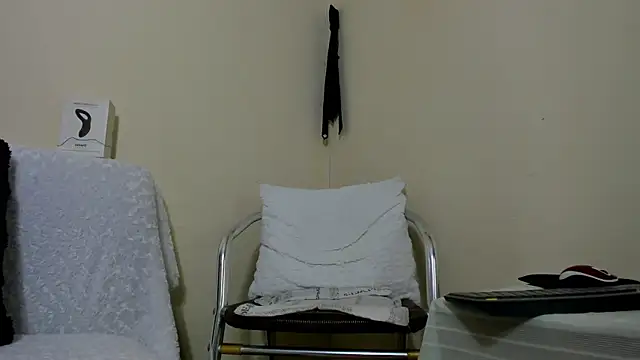 Snapshot of Alan_Fire chatting on November 30, 3:07 am Alan Fire online show from November 30, 3:07 am