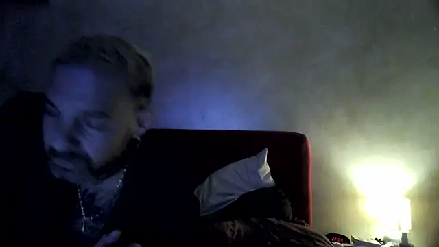 soumisdeblake83 online show from February 4, 9:10 pm