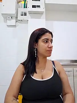 Samantha hotly online show from April 3, 2:34 pm