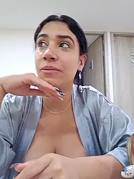 Samantha hotly online show from March 4, 2:14 pm