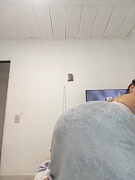 Samantha hotly online show from January 6, 8:18 am