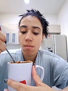 Samantha hotly online show from February 21, 1:57 pm