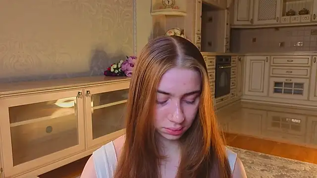 EadlinGillim online show from October 6, 3:08 am