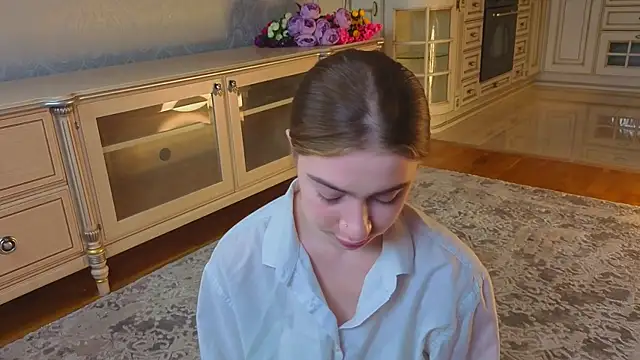 EadlinGillim online show from October 16, 2:42 am