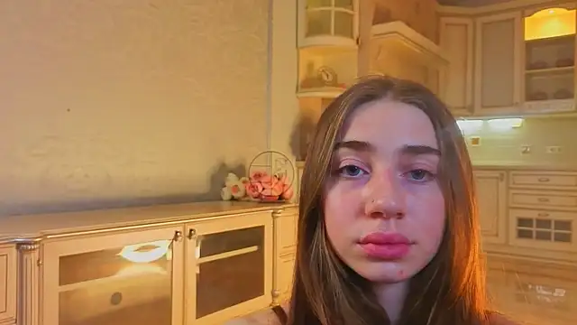 EadlinGillim online show from November 25, 3:07 am