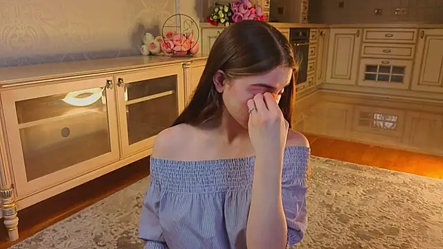 EadlinGillim online show from November 20, 3:07 am