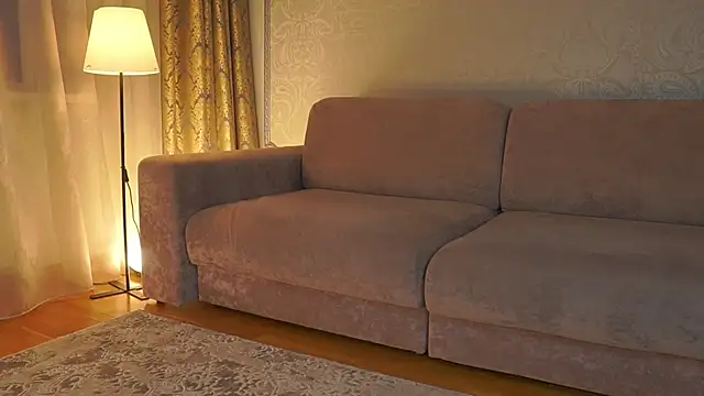 EadlinGillim online show from February 17, 3:15 am