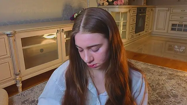 EadlinGillim online show from October 14, 3:07 am