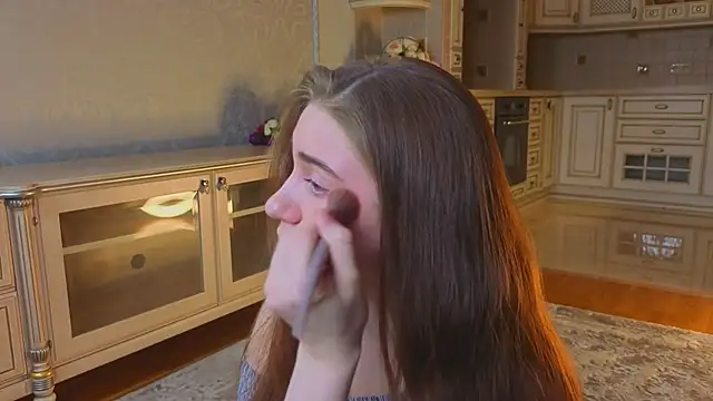 EadlinGillim online show from October 15, 3:05 am