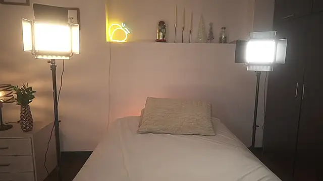 ximena cortez 03 online show from November 25, 11:48 pm