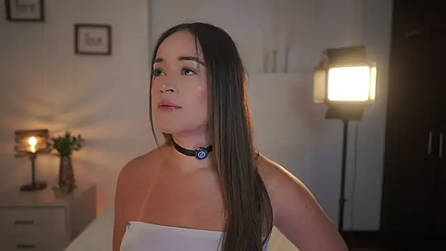 ximena cortez 03 online show from June 10, 10:55 pm
