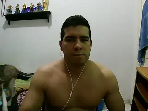 Snapshot of Myke_Digger chatting on July 14, 7:42 pm Myke Digger online show from July 14, 7:42 pm