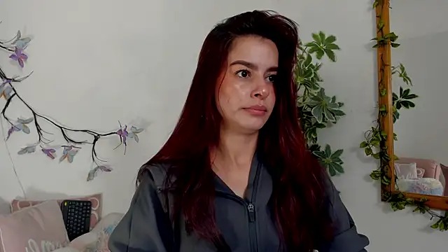 Snapshot of valerieMattson chatting on November 24, 5:46 pm valerieMattson online show from November 24, 5:46 pm