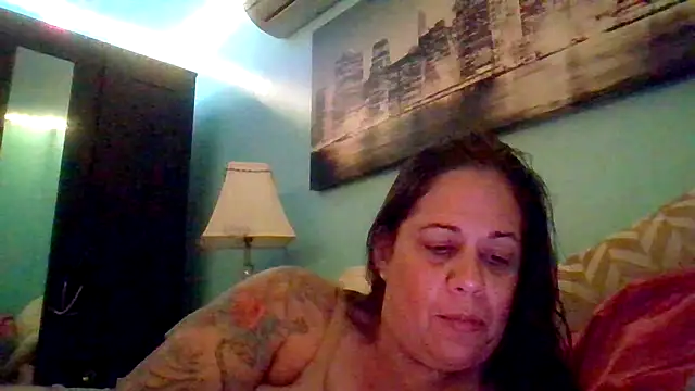 PrettyKittyMia online show from September 27, 5:02 am